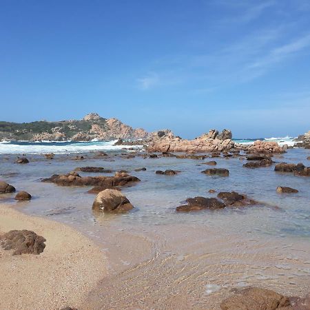 Appartamento Panoramico Calarossa Sardegna イーゾラ・ロッサ エクステリア 写真