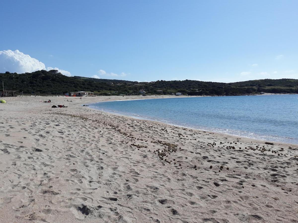 Appartamento Panoramico Calarossa Sardegna イーゾラ・ロッサ エクステリア 写真